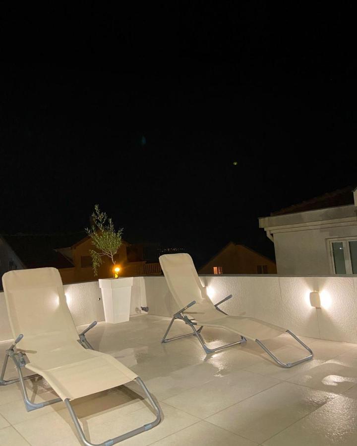 Id Apartments Tivat Exteriér fotografie